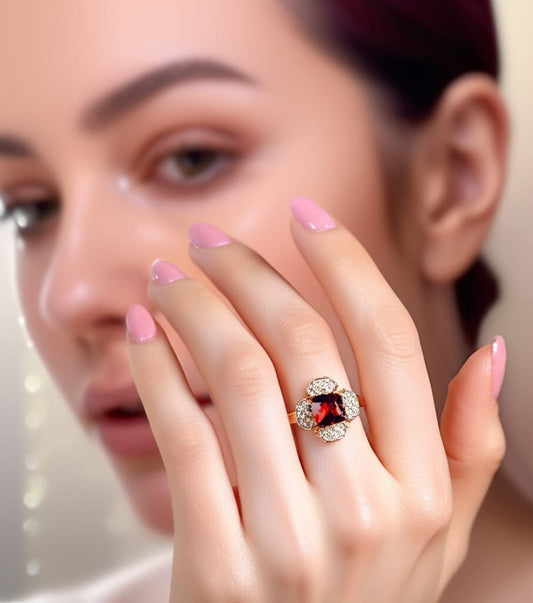 brown Zarkoon Flower Ring — Gold Tone