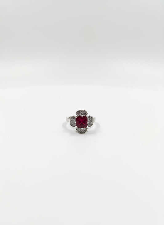 Red Zarkoon Flower Ring — silver Tone